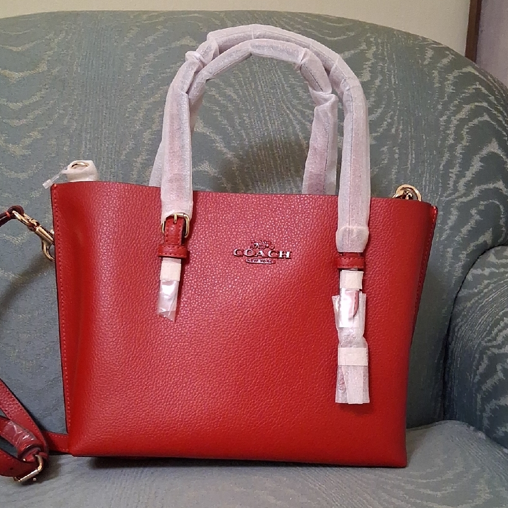 NWT Coach Mollie 25 In Red